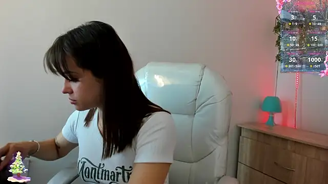 Laayla fiire2 online show from January 2025 12:52:02 PM
