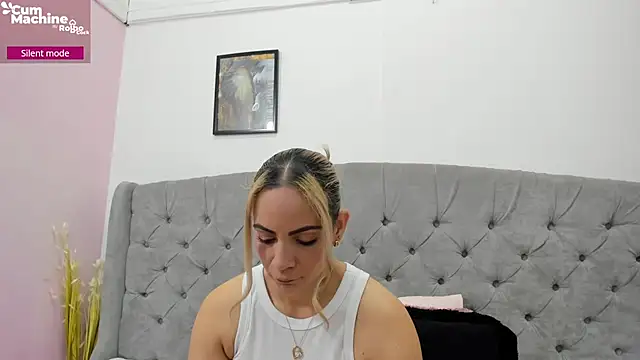 Valesskahall online show from November 2025 12:07:02 PM