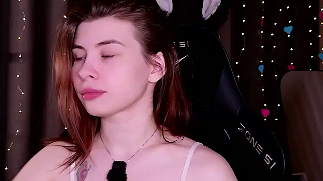 callmetori online show from March 2026 11:27:02 AM