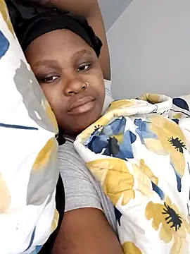 Dark Berry 26 online show from March 2026 08:01:01 PM