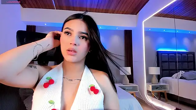 Tifanny Jhoson online show from September 2025 10:22:01 PM