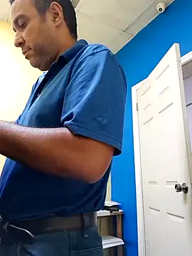 friendsloversex online show from September 2025 05:46:01 PM