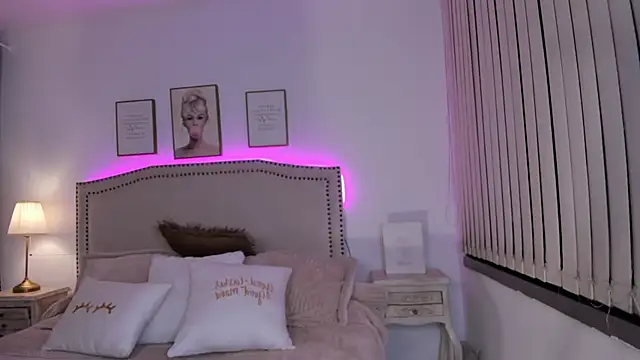 Emilly Rivera online show from February 2025 10:38:02 AM