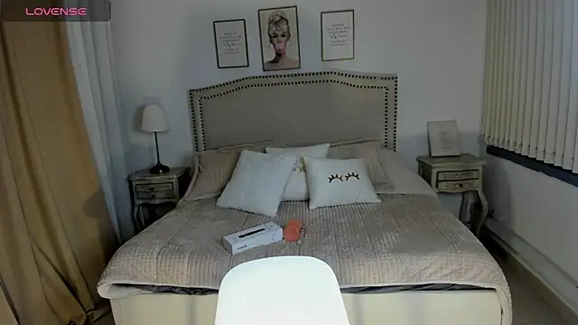 Emilly Rivera online show from March 2025 10:38:02 AM