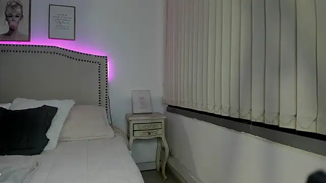 Emilly Rivera online show from March 2025 10:22:01 AM