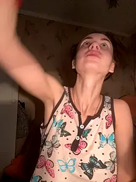 Starry Siren online show from October 2025 05:41:02 PM