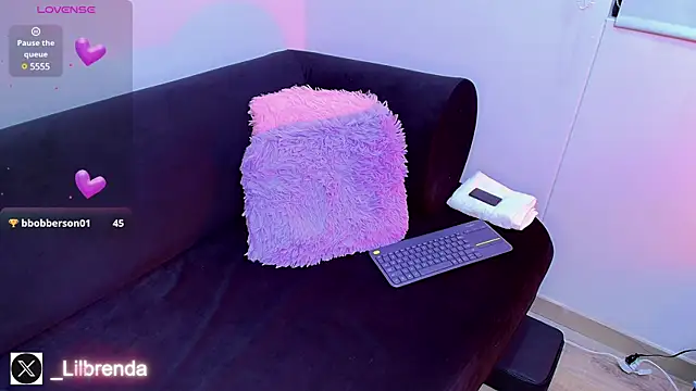 Snapshot of Brenda__gomez chatting on January 2025 07:43:02 AM Brenda gomez online show from January 2025 07:43:02 AM