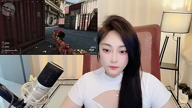 Snapshot of Daisy-77 chatting on June 2026 12:40:01 PM Daisy-77 online show from June 2026 12:40:01 PM