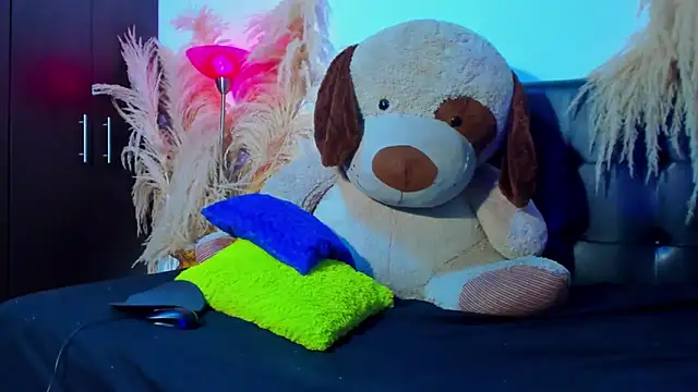 jasmindivas online show from February 2025 01:17:02 PM