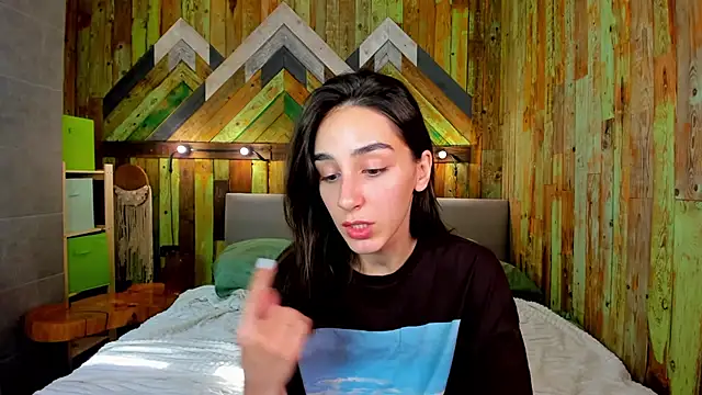 ElizabethElison online show from September 2025 08:27:02 AM