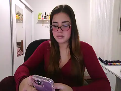 maliamiller online show from May 2026 11:23:01 PM