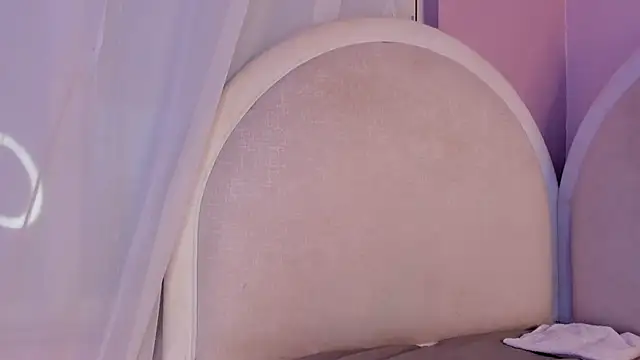 celeste jhons online show from March 2026 10:47:01 PM