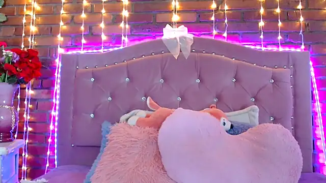 dulcevegga online show from January 2025 06:24:02 AM