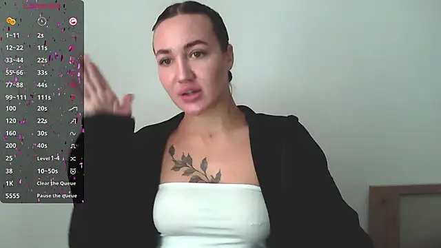 Stasia Queen online show from December 2024 09:49:02 AM