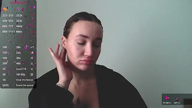 Stasia Queen online show from December 2024 08:47:01 AM