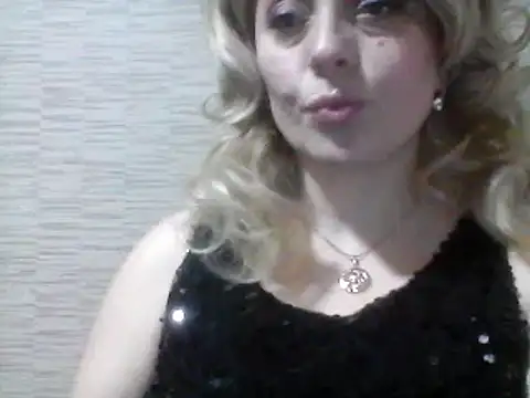 Snapshot of SweetCandy356 chatting on January 2025 04:23:01 PM SweetCandy356 online show from January 2025 04:23:01 PM