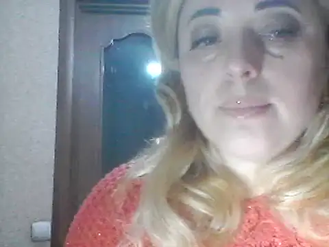 Snapshot of SweetCandy356 chatting on February 2025 07:47:02 PM SweetCandy356 online show from February 2025 07:47:02 PM