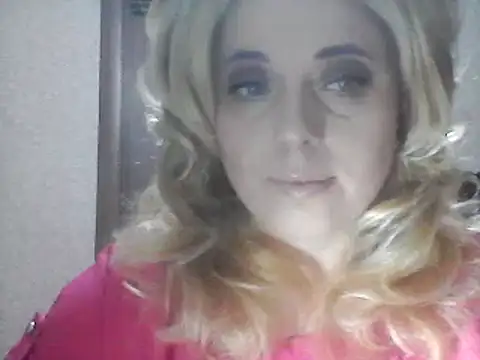 Snapshot of SweetCandy356 chatting on March 2025 06:12:01 PM SweetCandy356 online show from March 2025 06:12:01 PM