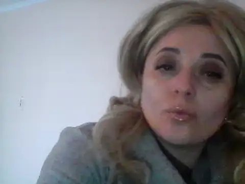 Snapshot of SweetCandy356 chatting on March 2025 12:34:01 PM SweetCandy356 online show from March 2025 12:34:01 PM