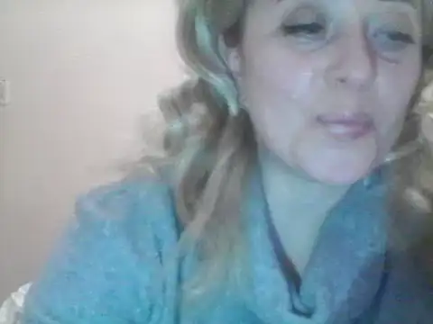 Snapshot of SweetCandy356 chatting on March 2025 05:36:01 PM SweetCandy356 online show from March 2025 05:36:01 PM