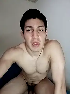 kinkyboyleo online show from November 2025 05:45:03 PM