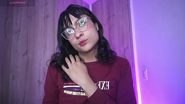 Kiitygirl online show from January 2025 06:02:02 PM