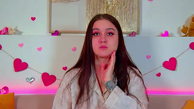 ChristinaMilton online show from February 2026 06:15:01 PM