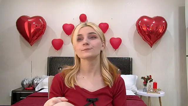 Snapshot of KellyStone chatting on February 2025 11:49:01 AM KellyStone online show from February 2025 11:49:01 AM