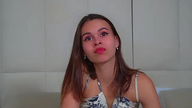 PollyLanders online show from July 2026 06:10:01 PM