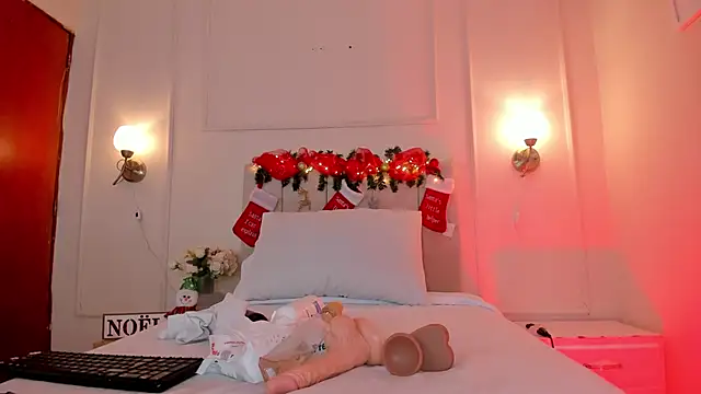 dani skinny  online show from December 2024 02:44:01 PM