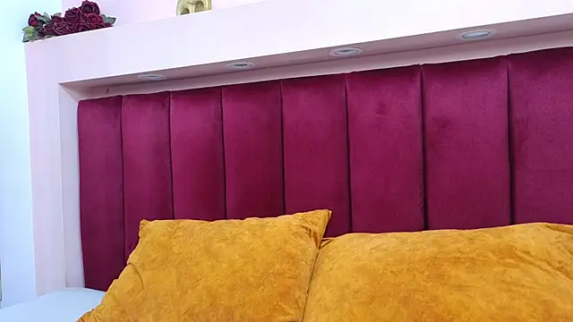 Snapshot of JESSYCORTES chatting on January 2025 11:32:02 AM JESSYCORTES online show from January 2025 11:32:02 AM