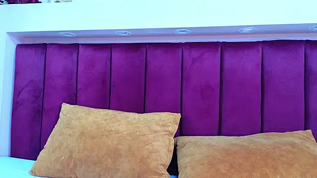 Snapshot of JESSYCORTES chatting on March 2025 01:50:02 PM JESSYCORTES online show from March 2025 01:50:02 PM