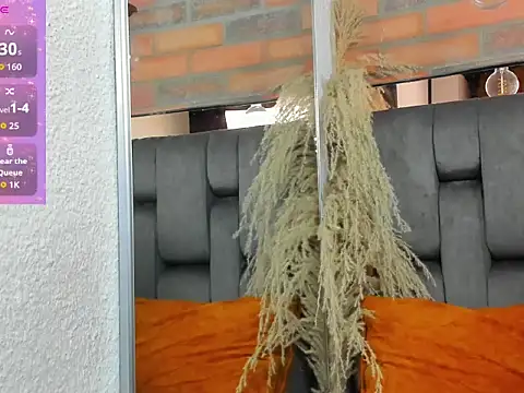 JESSYCORTES online show from May 2026 11:35:02 PM