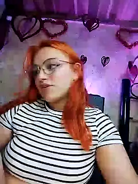 SophiaWeestt99 online show from February 2025 04:21:01 AM