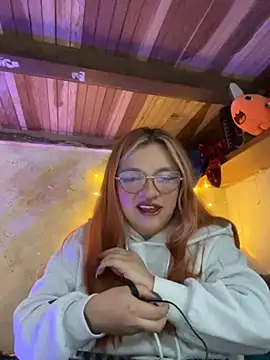 SophiaWeestt99 online show from November 2025 03:41:01 AM