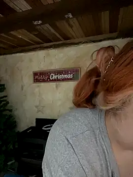 SophiaWeestt99 online show from December 2025 03:14:02 AM