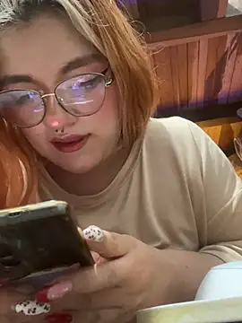 SophiaWeestt99 online show from March 2026 04:07:02 AM