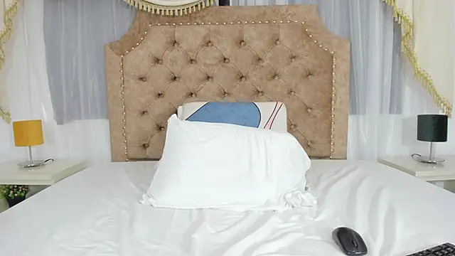 pretty aeri online show from February 2025 04:43:02 PM