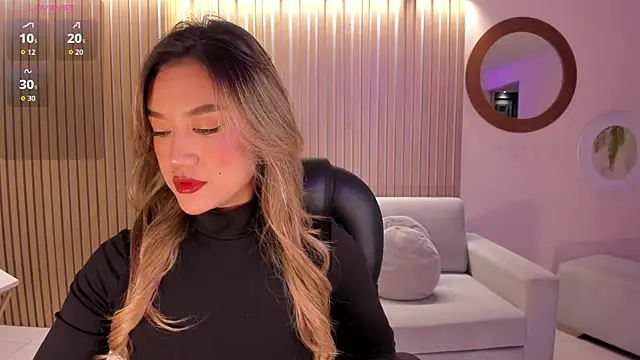 Snapshot of RebeccaHudson chatting on September 2025 07:19:02 PM RebeccaHudson online show from September 2025 07:19:02 PM