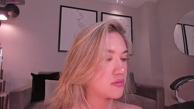 RebeccaHudson online show from January 2026 07:50:02 PM