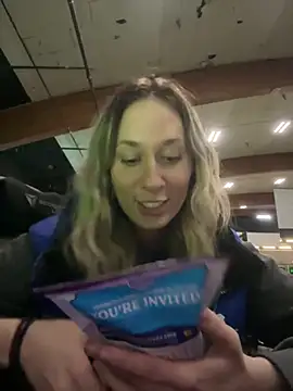 Snapshot of M1ssyk1ssy chatting on December 2024 10:45:01 PM M1ssyk1ssy online show from December 2024 10:45:01 PM