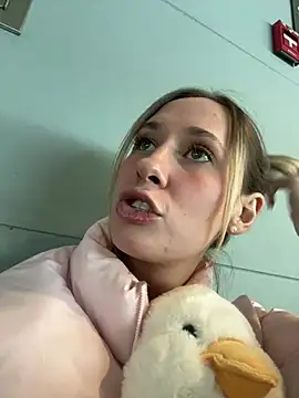 Snapshot of M1ssyk1ssy chatting on January 2025 06:14:01 PM M1ssyk1ssy online show from January 2025 06:14:01 PM