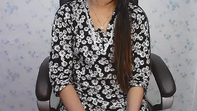 collage hoty online show from February 2026 03:54:01 AM