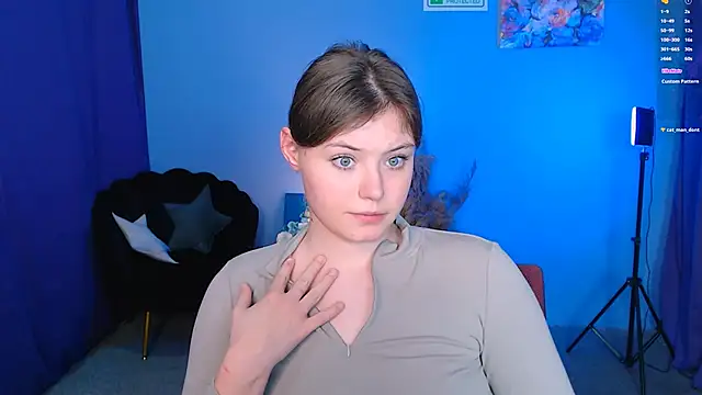 nikole kitt online show from January 2025 05:08:02 AM