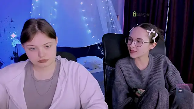 nikole kitt online show from March 2026 08:04:02 PM