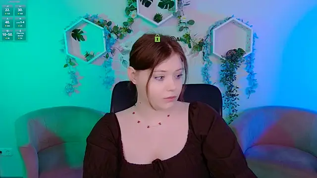 nikole kitt online show from June 2026 06:49:01 PM