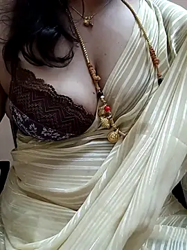 gaurika18 online show from February 2025 01:55:02 PM