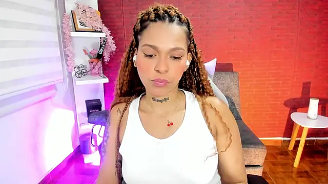 Snapshot of samantha_simur chatting on February 2025 05:29:01 AM samantha simur online show from February 2025 05:29:01 AM