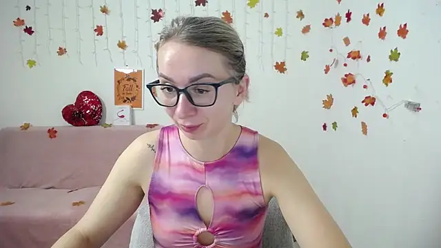 Snapshot of VasilisaSii chatting on November 2025 07:25:01 AM VasilisaSii online show from November 2025 07:25:01 AM