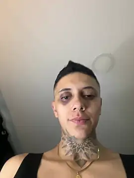  PhillipBrown online show from December 2024 09:35:01 PM